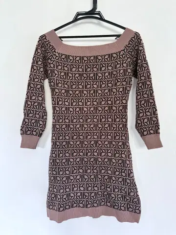 Darich DD 자카드 로고 니트 브라운 미니 원피스