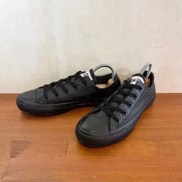 컨디션 최상 컨버스 올스타 가죽 22.5cm 블랙