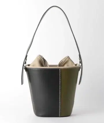 VASIC 완판템 ESTA 버킷백