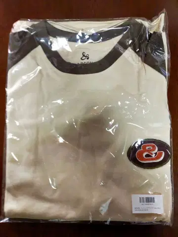 토모얀 앤더슨 T셔츠