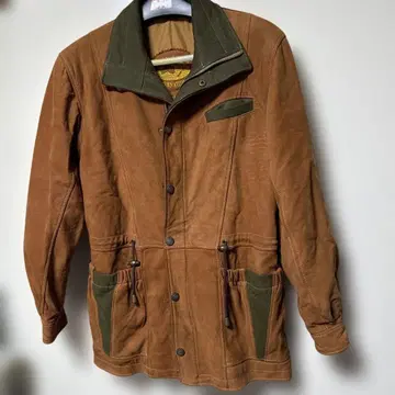 다운 언더 인터내셔널 가죽 자켓 크게 나옴