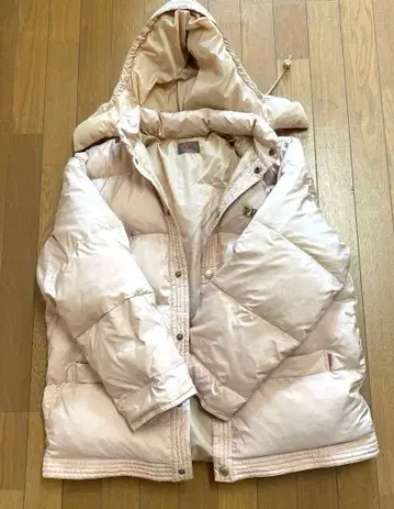 [ 핑크하우스 ] 더스티 핑크 후드 부착 다운 자켓