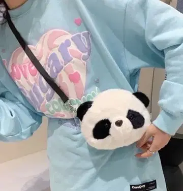 팬더 숄더백