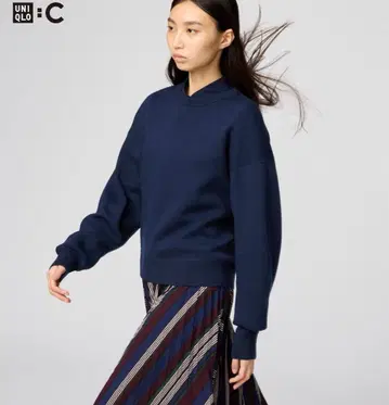 스무스 코튼 크루넥 스웨터 유니클로 네이비