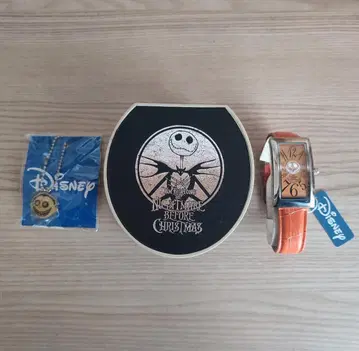 [ 미사용 동작 중 ] 나이트메어 비포어 크리스마스 워치 손목시계 할로윈