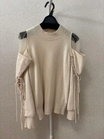 SNIDEL 시스루 숄더 니트 풀오버