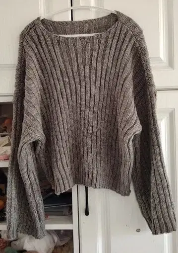 리브 그레이 긴팔 스웨터