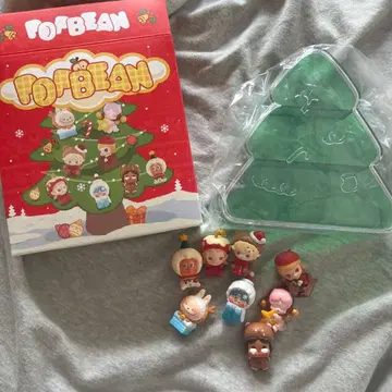 POPBEAN 크리스마스 트리 피규어