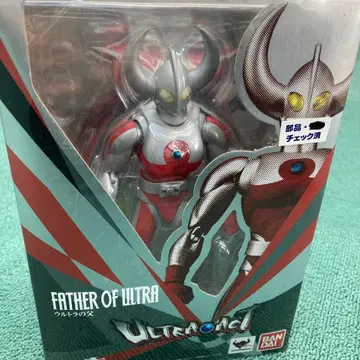 파더 오브 울트라 울트라 ACT 피규어 미개봉이지만 중고