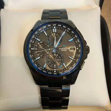새상품급 CASIO OCEANUS OCW-T2600