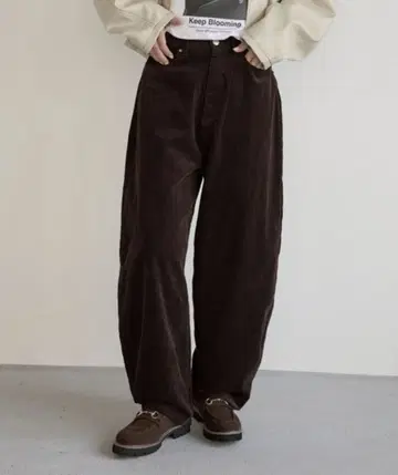 BAYFLOW WEB 한정판 코듀로이 커브 팬츠 새상품