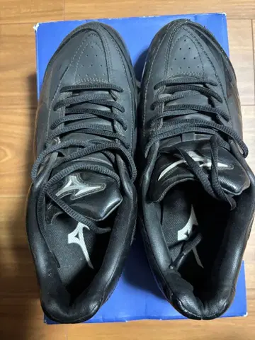 MIZUNO 미즈노 웨이브 셀렉 나인 야구 / 소프트볼 블랙