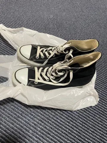 컨버스 블랙 하이컷 스니커즈