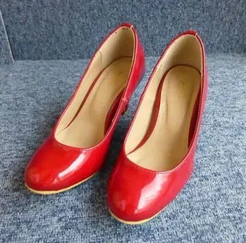 [ 미사용 새상품 ] menue 핑힐 하이힐 펌프스 빨간색 21.5
