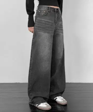 BLACKUP (MADE) 타키 보이 핏 데님 팬츠