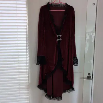 미사용 새상품 와인 레드 벨벳 롱 가디건