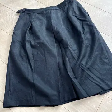 마가렛호웰 박스 스커트 블랙 L