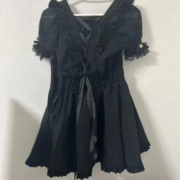 [가격 인하 협상 가능] 리즈리사 프릴 원피스 셋업