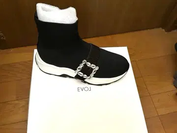EVOL 블랙 스니커즈 부츠