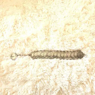 에펠탑 모티브 팔찌