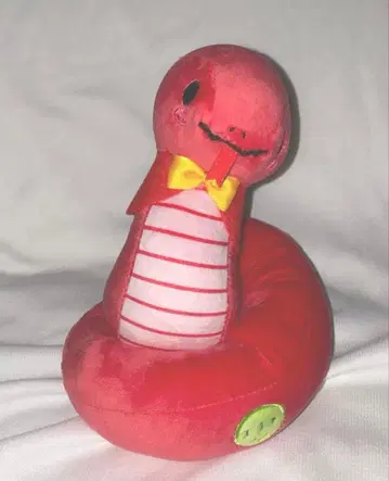 국제 포럼 뱀 봉제 인형 크리스마스2025