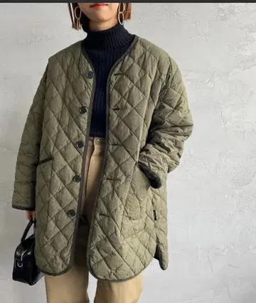 Gymplexx 퀼팅 자켓 사이즈 12 올리브