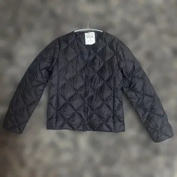 TAION 블랙 다운 자켓 퀼팅