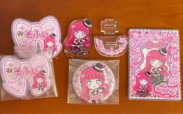 프리파라 소피 캬라핀 카드 케이스 캔뱃지 아크릴 스탠드 네임 배지