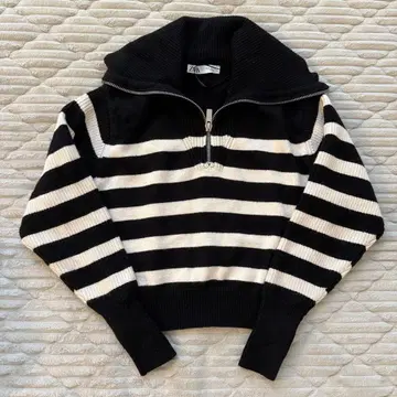 ZARA 하프 지퍼 니트탑