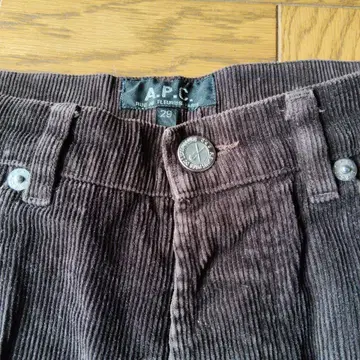 A.P.C. 다크 브라운 코듀로이 스트레이트 데님 29