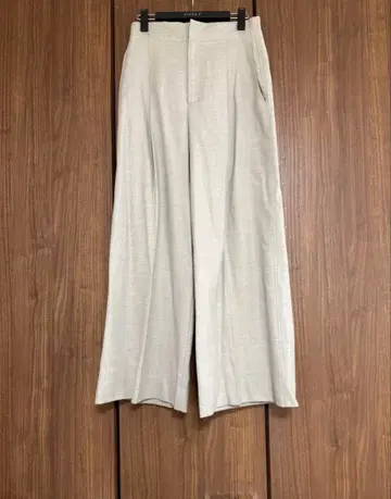 어도어 울 사키소니 팬츠 울 팬츠