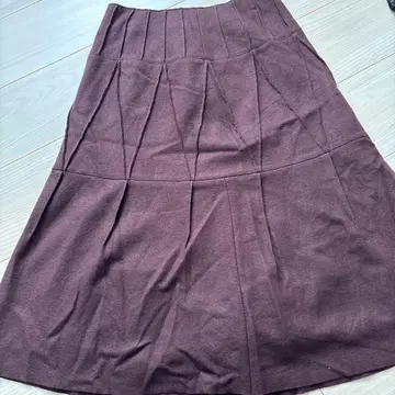 Sybilla 버건디 플레어 스커트 무릎 기장