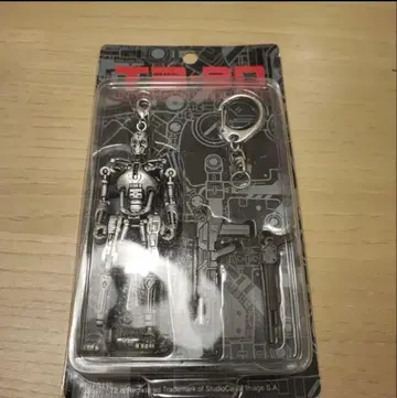 [ 레어 미사용 ] 터미네이터 T-800 키링/무버블 키체인