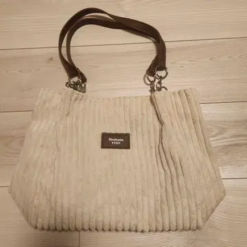 플리츠 디자인 핸드백