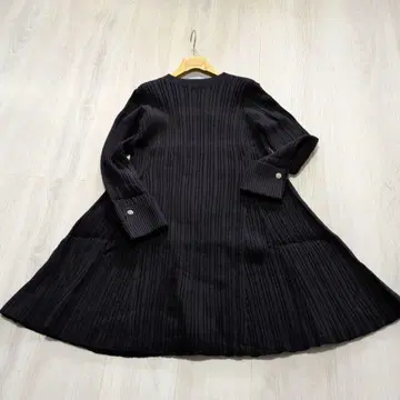 블랙 리브 니트 원피스