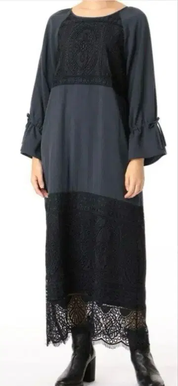 GRACE CONTINENTAL 레이스 자수 절개 원피스 36 맥시 길이