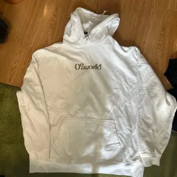 OZworld 후드 부착 후드티 화이트