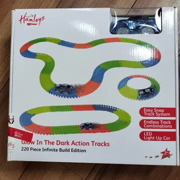 Hamleys Glow In The Dark Action Tracks