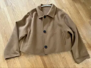 베이스먼트 온라인 숏코트 카멜