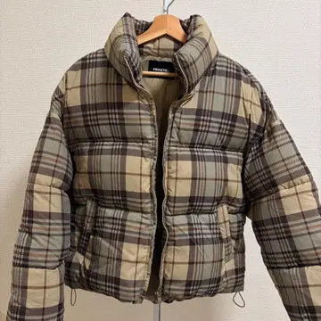 FEKETE 페케테 다운 자켓