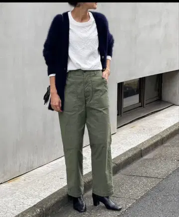 비어즐리 beardsley FOX 라쿤 단추 가디건 네이비