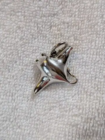 세련된 925 실버 가오리 모양 펜던트 탑