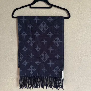 미사용품! Daily Russet 모노그램 패턴 스톨 네이비