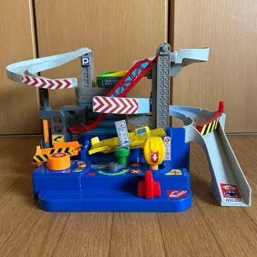 토미카 월드 너도 운전해! 토미카 두근두근 드라이브