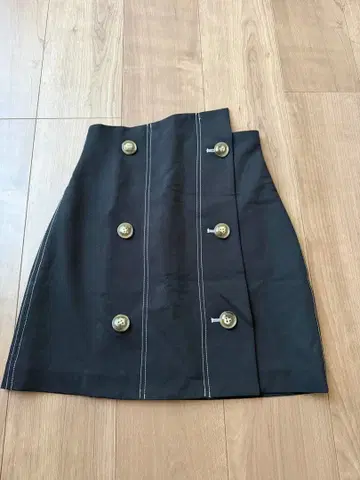 [ 새상품급 ] MELT THE LADY 타이트 미니 스커트 S 사이즈