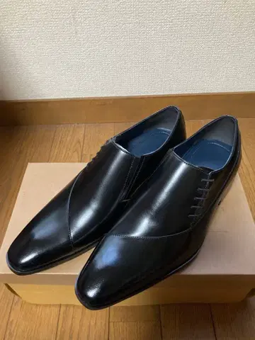 새상품 소가죽 블랙 가죽 비즈니스 슈즈 25cm