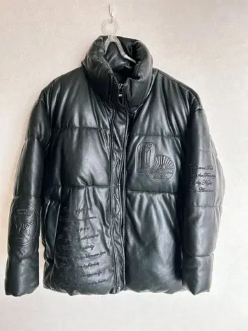 ZARA 블랙 가죽 다운 자켓 M~L