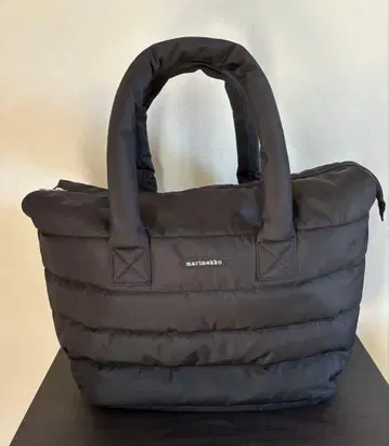 새상품급 marimekko milla 블랙 토트백 마리메꼬 밀라