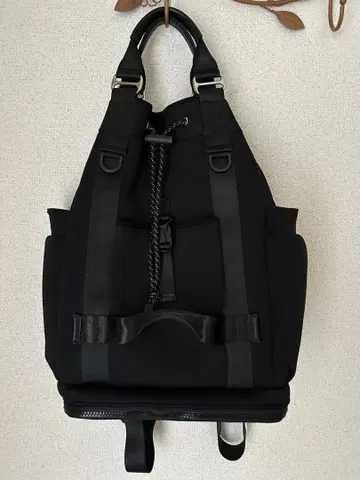 미사용 새상품 블랙 백팩 story.