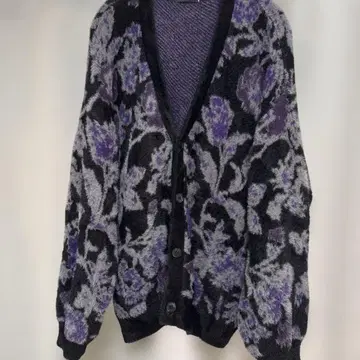 HARE 샤기 꽃무늬 플라워 가디건 M 사이즈 보라색 계열